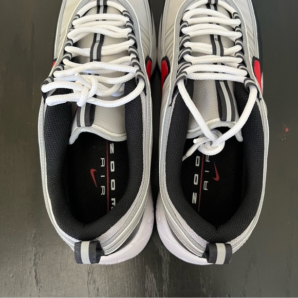 Nike Men’s Athletic Shoes White Black Red main image 5